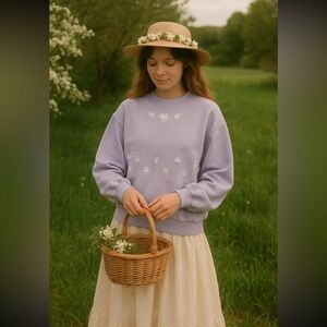 Vintage Lady Footlocker purple sweater small